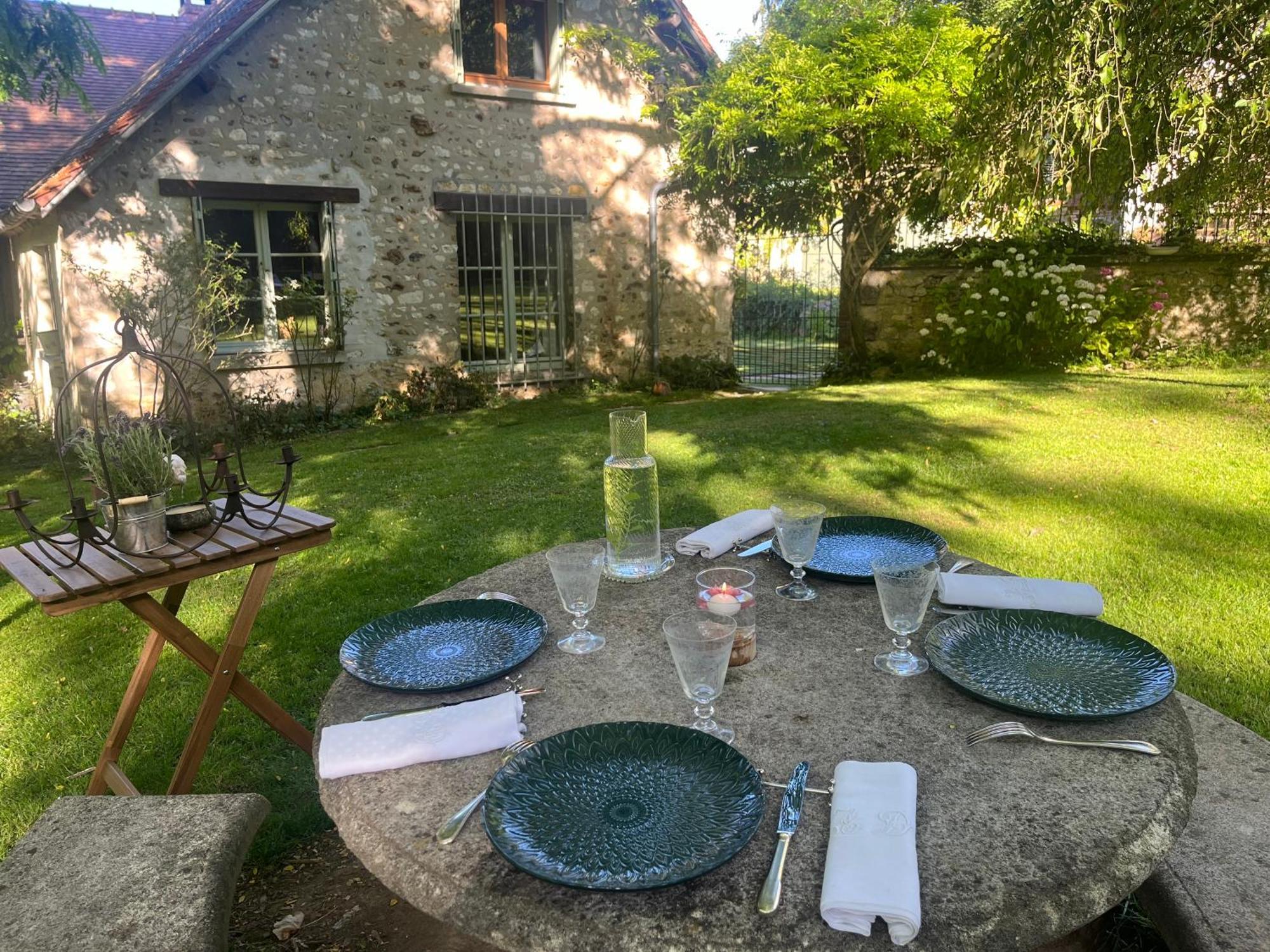 Le Clos Des Songes Blaru Екстер'єр фото