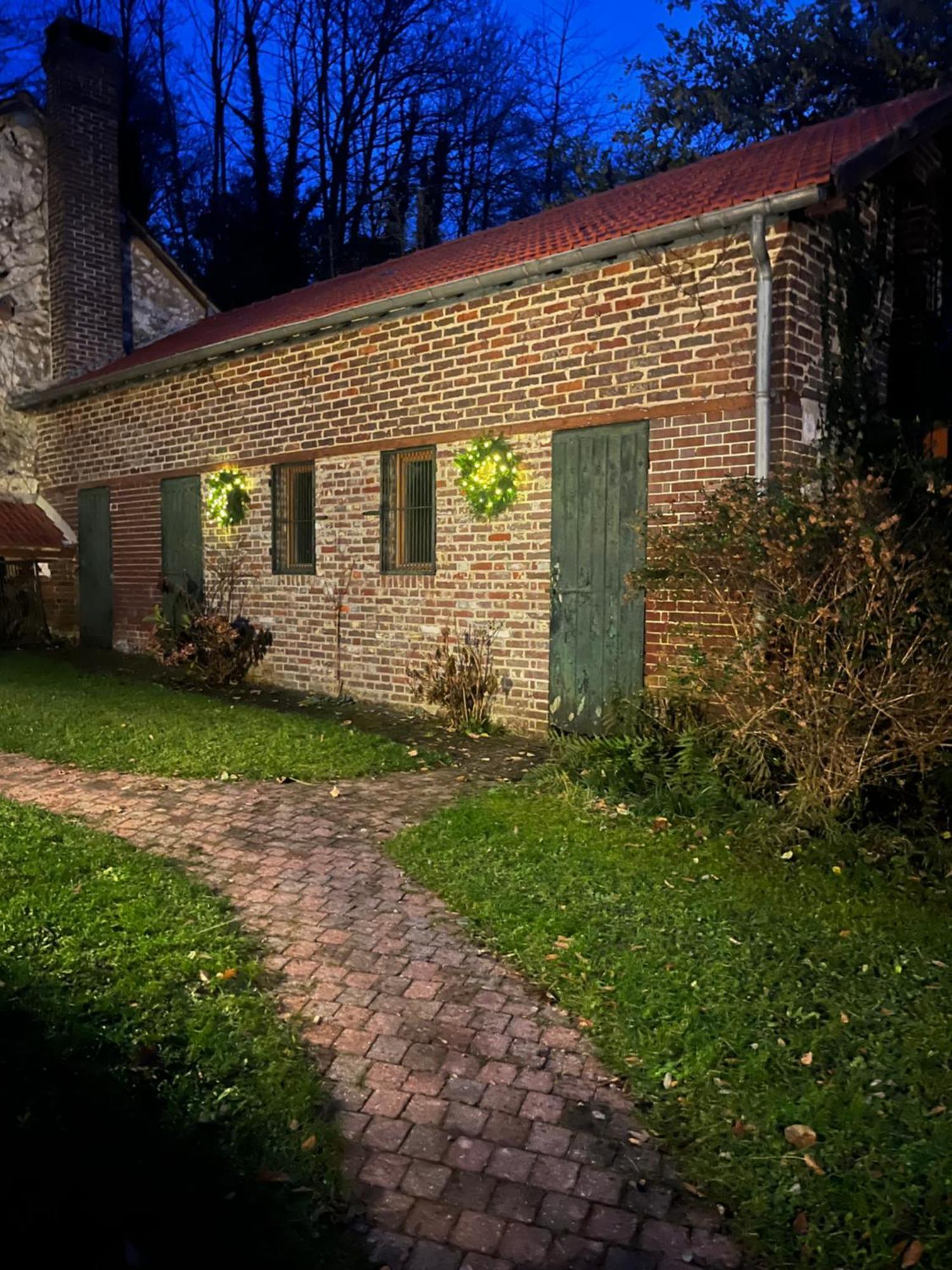 Le Clos Des Songes Blaru Екстер'єр фото